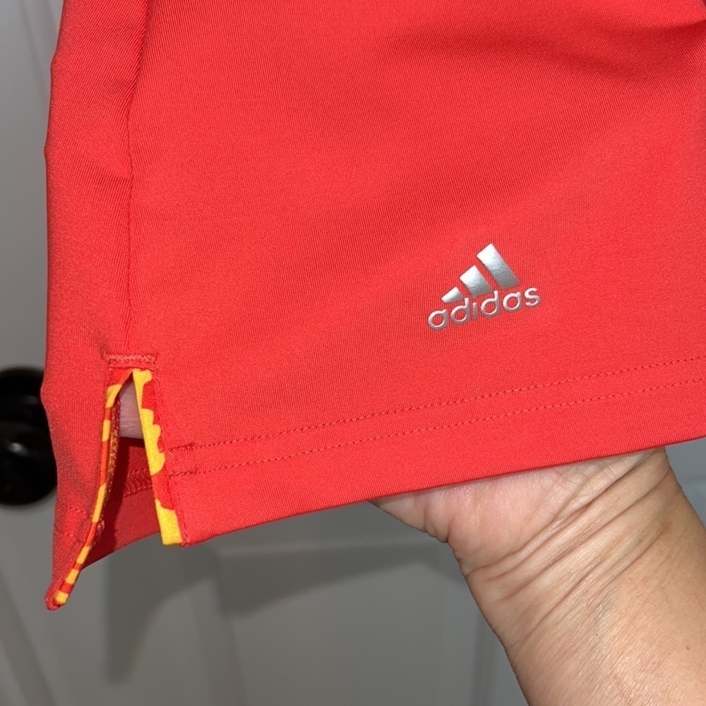 Adidas Golf Sleeveless Polo Top Size Medium Orange and Yellow Design - Picture 6 of 10